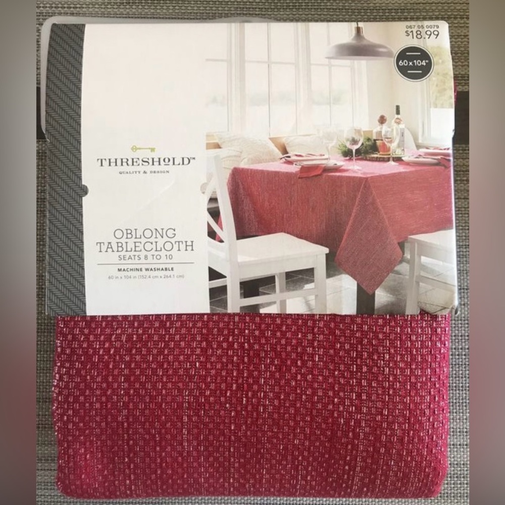 Red w/ Silver Accent, Oblong Tablecloth and 8 Matching Square Napkins